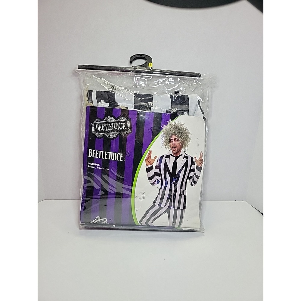 Spirit‎ Halloween Beetlejuice Adult Men's Costume Size Medium & Wig Included